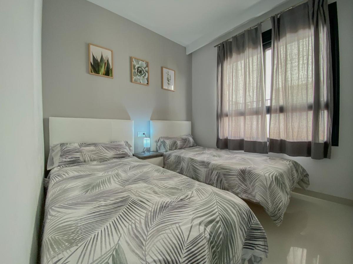 Higuericas 411 - Planta Baja - Vista Piscina - Cerca Playa Lejlighed Pilar de la Horadada Eksteriør billede